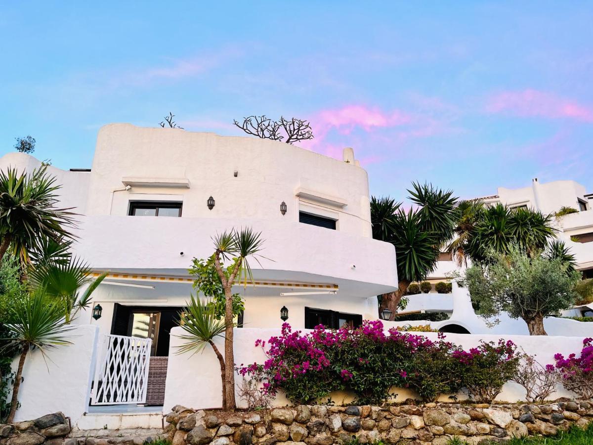 Superb Townhouse In Golden Mile Lägenhet Marbella Exteriör bild